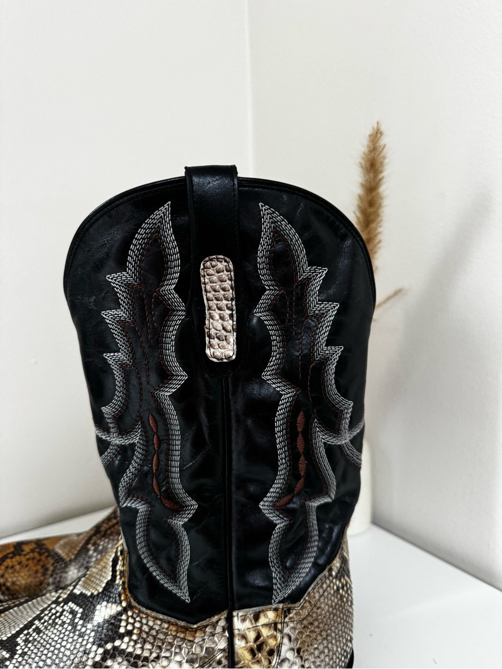 Dan Post Exotic Python Leather Cowboy Boots – Men’s US 10.5 D - Picture 9 of 14